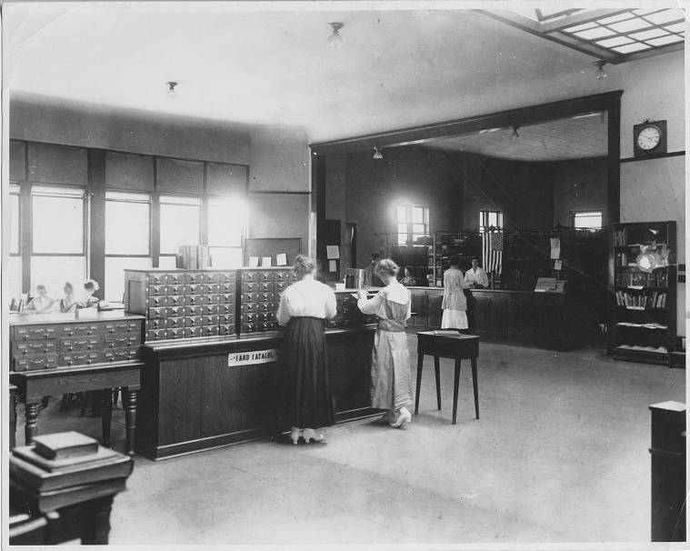 New IDHH Collections Share the History of ISU Illinois Highlights