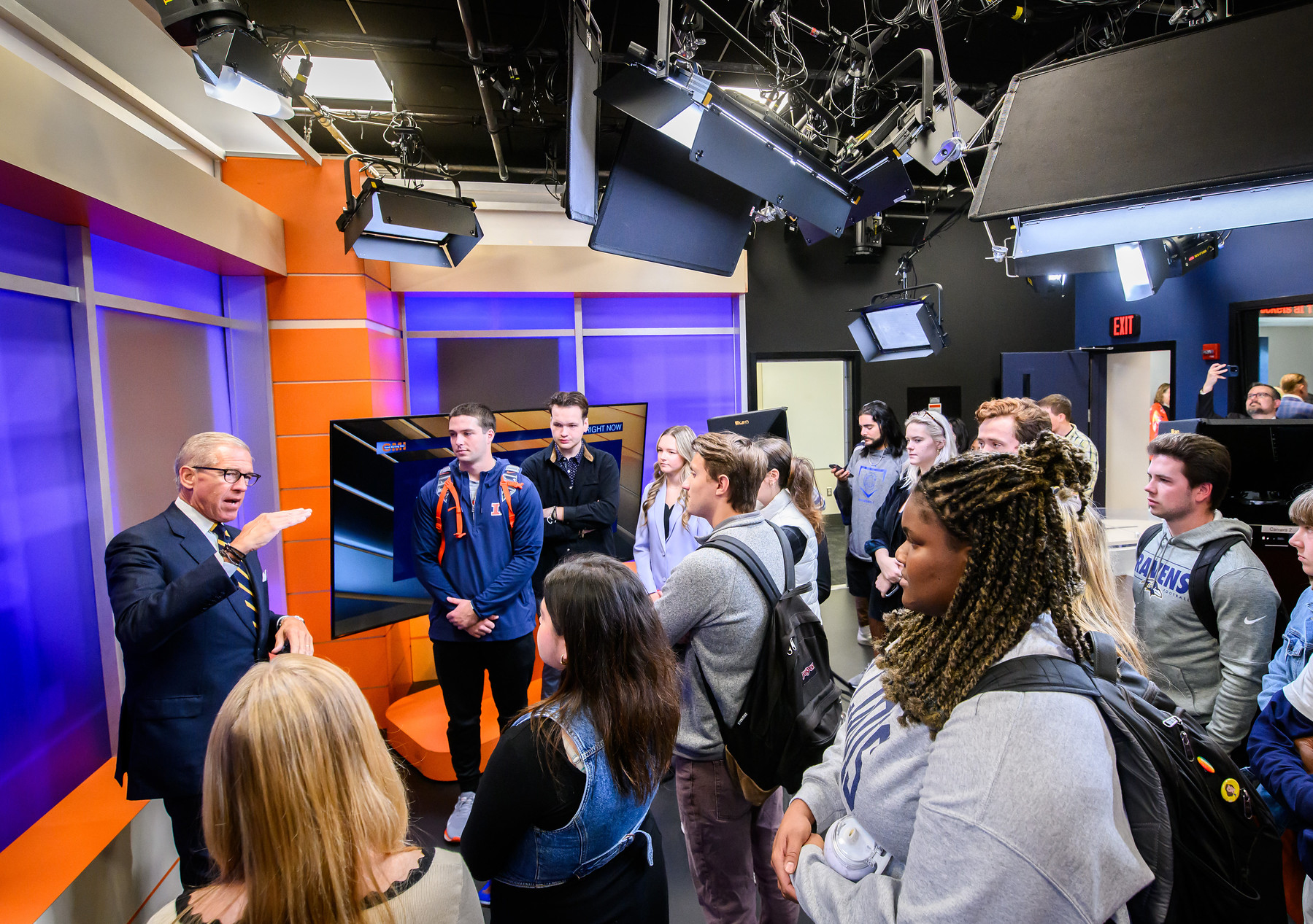 Brian Williams visits University of Illinois for the open house of the Frank Newsroom at Richmond Studio