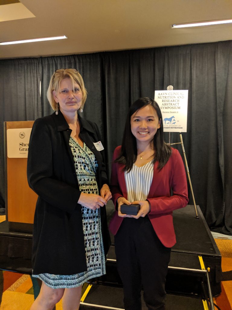 Ching-Yen Lin receives the AAVN & Waltham Student Nutrition Research Award at the 2019 AAVN Symposium in Phoenix, AZ