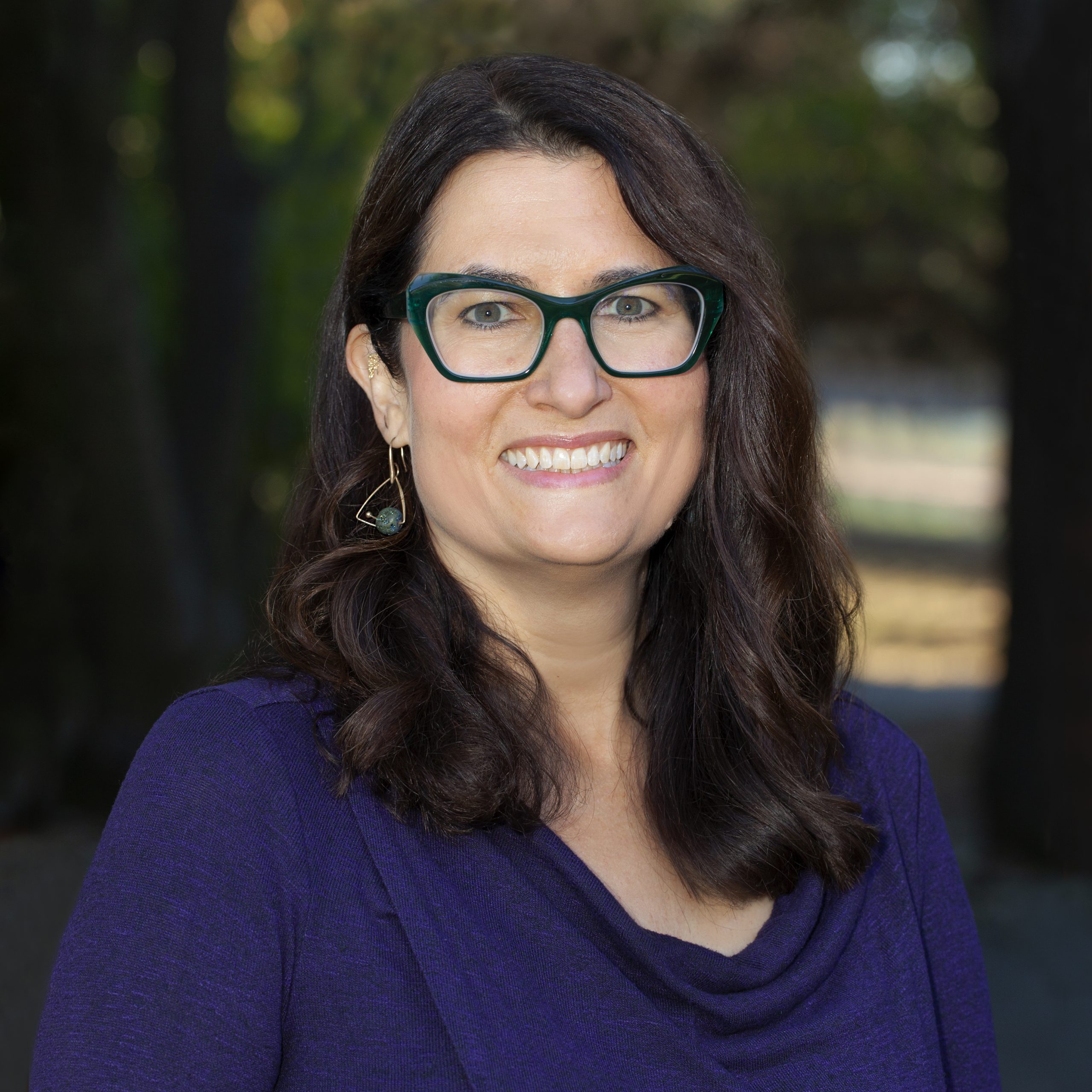 Headshot of Lisa Regalla